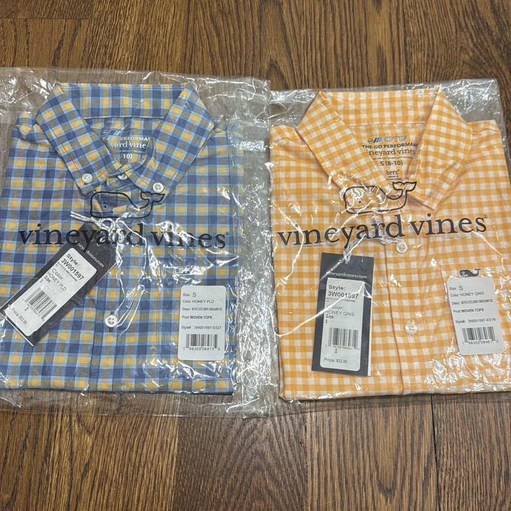 Vineyard Vines Boys performance fabric short sleeve shirts 8-10